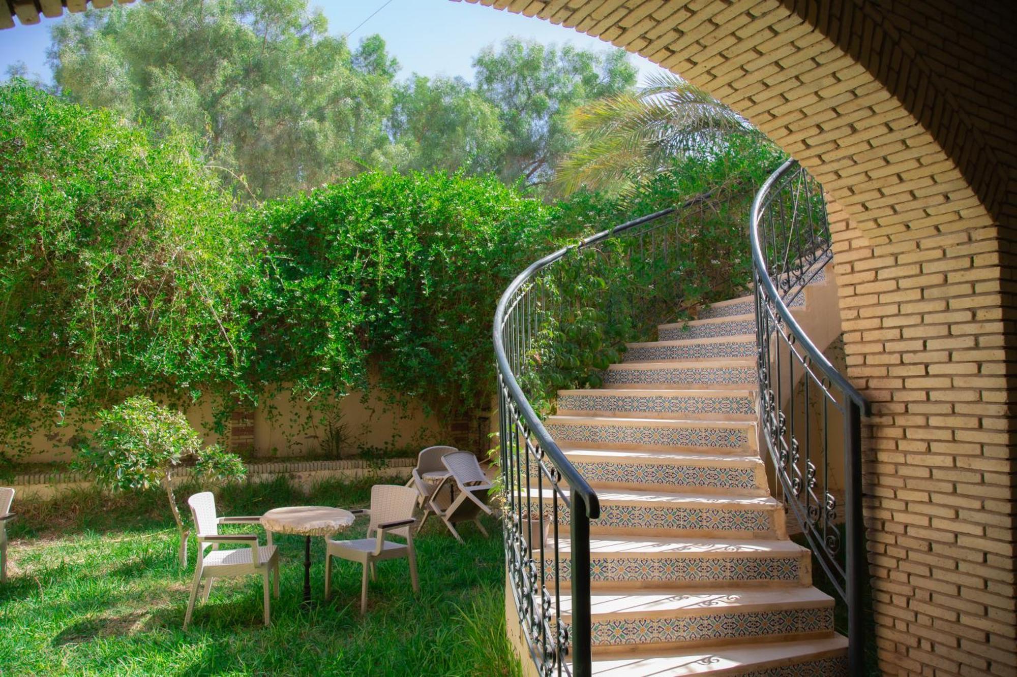 Residence El Arich Tozeur Buitenkant foto